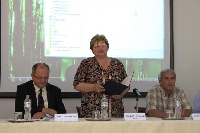 Konferenciu zahájila podpredsedníčka SAV pre ekonomiku PhDr. Viera Rosová, CSc. 