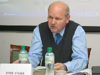 Prof. Peter Staněk.