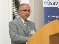 Príhovor riaditeľa EÚ SAV Milana Šikulu. 